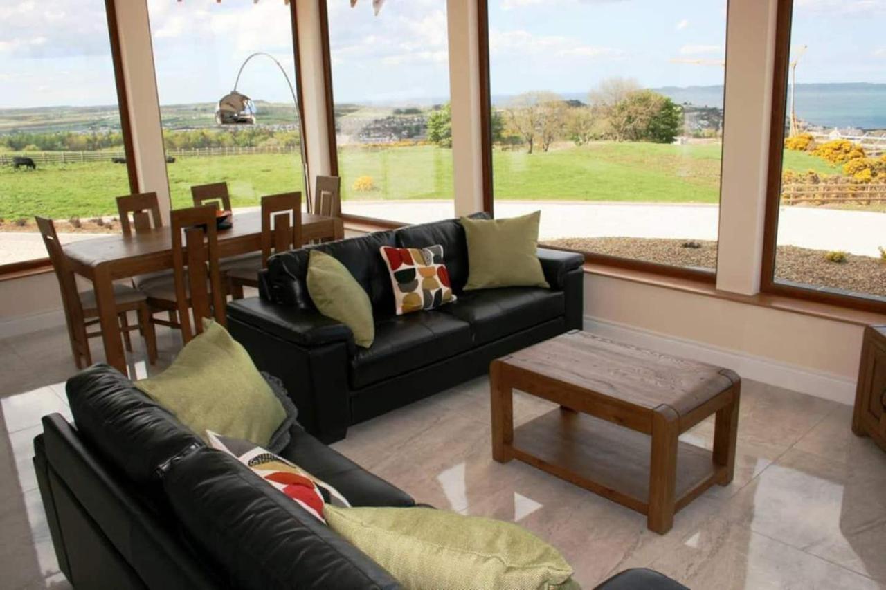 The Salthouse Lodges Ballycastle Bagian luar foto